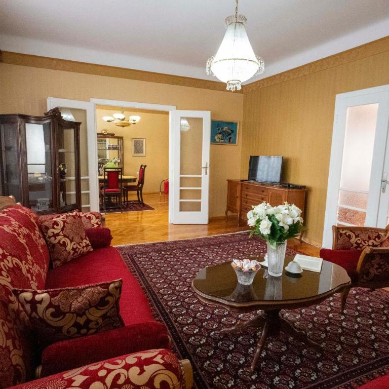 Vijećnica Grand Apartment Sarajevo - Two-Bedroom Apartment - 20