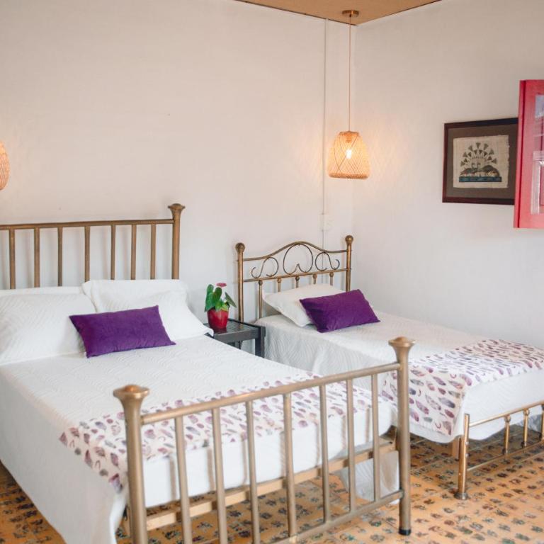 Hacienda Santa Bárbara Coffee Farm - Triple Room with Garden View - 3