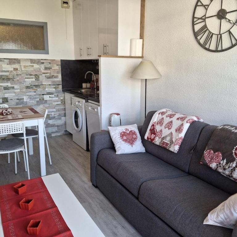 Location studio 8 personnes le plat d'adet - Apartment mit 2 Schlafzimmern - 6