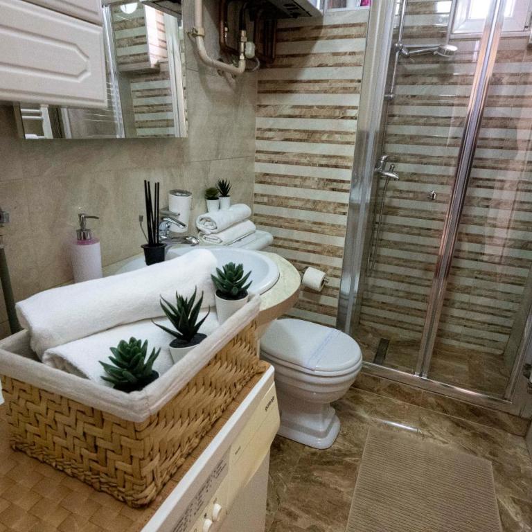 Vijećnica Grand Apartment Sarajevo - Two-Bedroom Apartment - 6