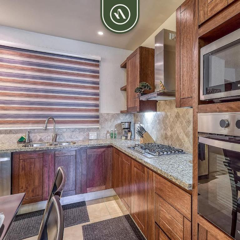 Amazing 1 BR Condo - Rooftop Pool & Bay Views - Casa - 19