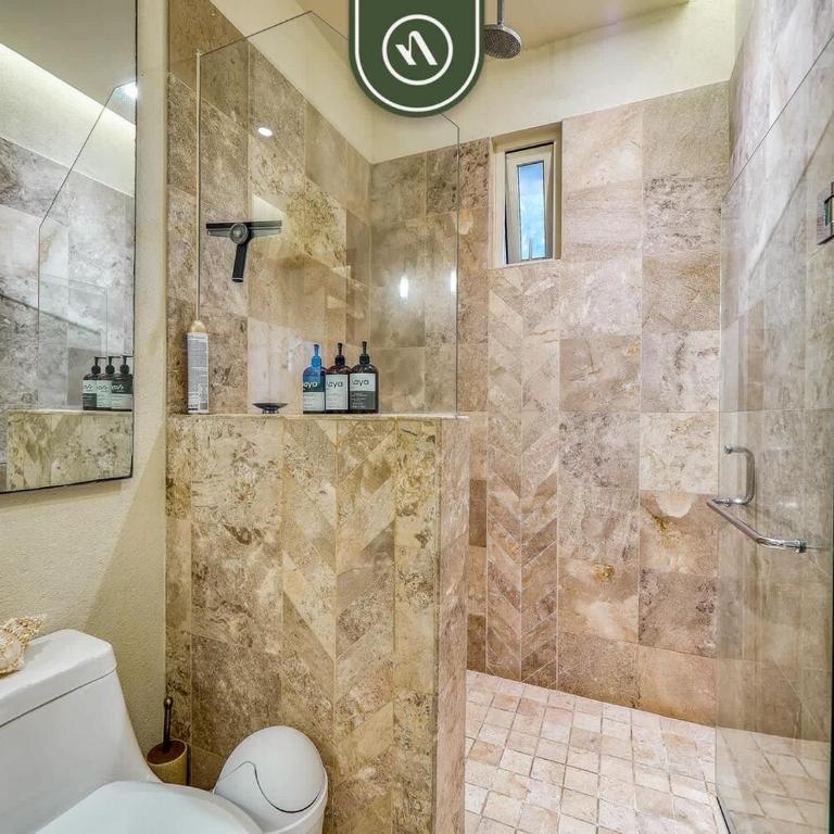 Amazing 1 BR Condo - Rooftop Pool & Bay Views - Casa - 25