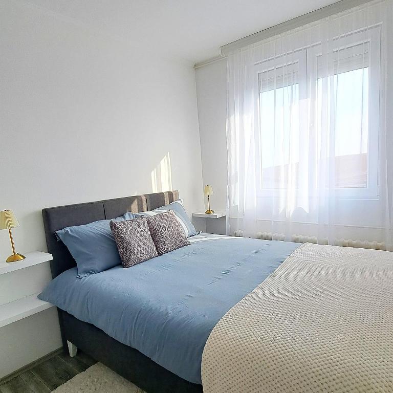 City Square - Two-Bedroom Apartment - 12