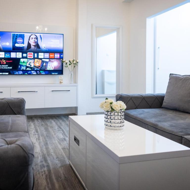 City Square - Two-Bedroom Apartment - 19