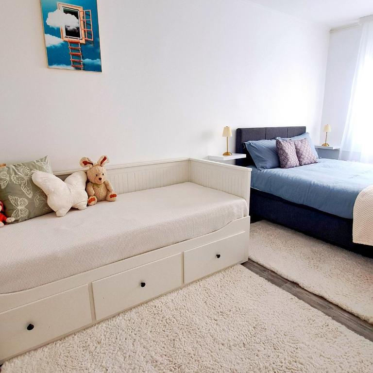 City Square - Two-Bedroom Apartment - 11