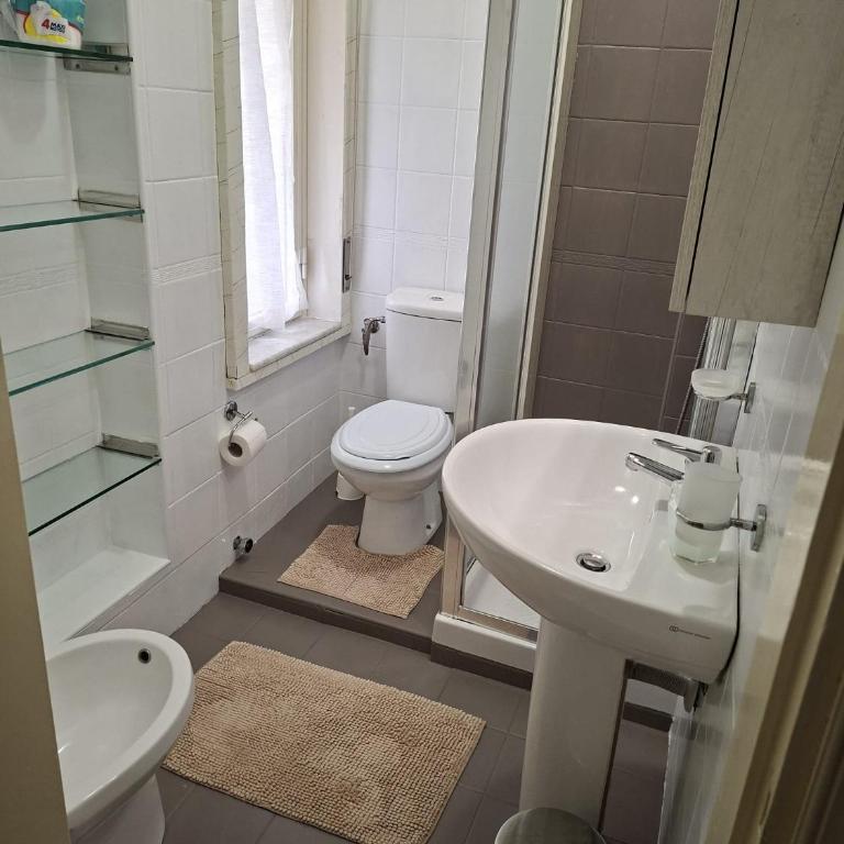 HomeSweetHome - Casa con 2 Camere da Letto - 12