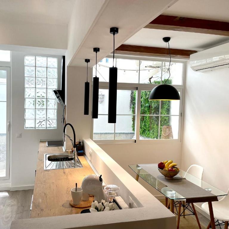 NT La Biznaga Elegante moderno y céntrico con terraza - Two-Bedroom Apartment - 21