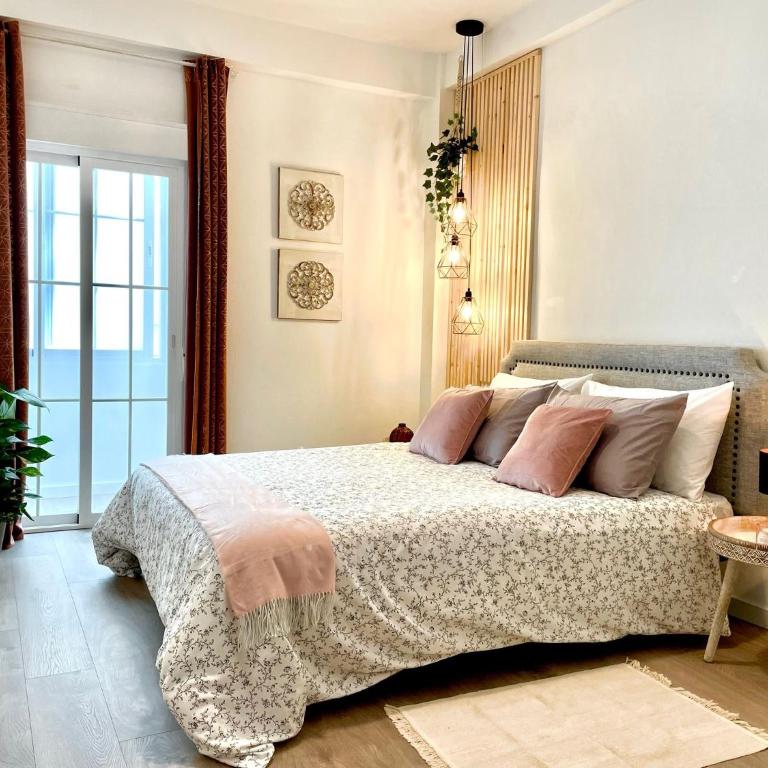 NT La Biznaga Elegante moderno y céntrico con terraza - Two-Bedroom Apartment - 18