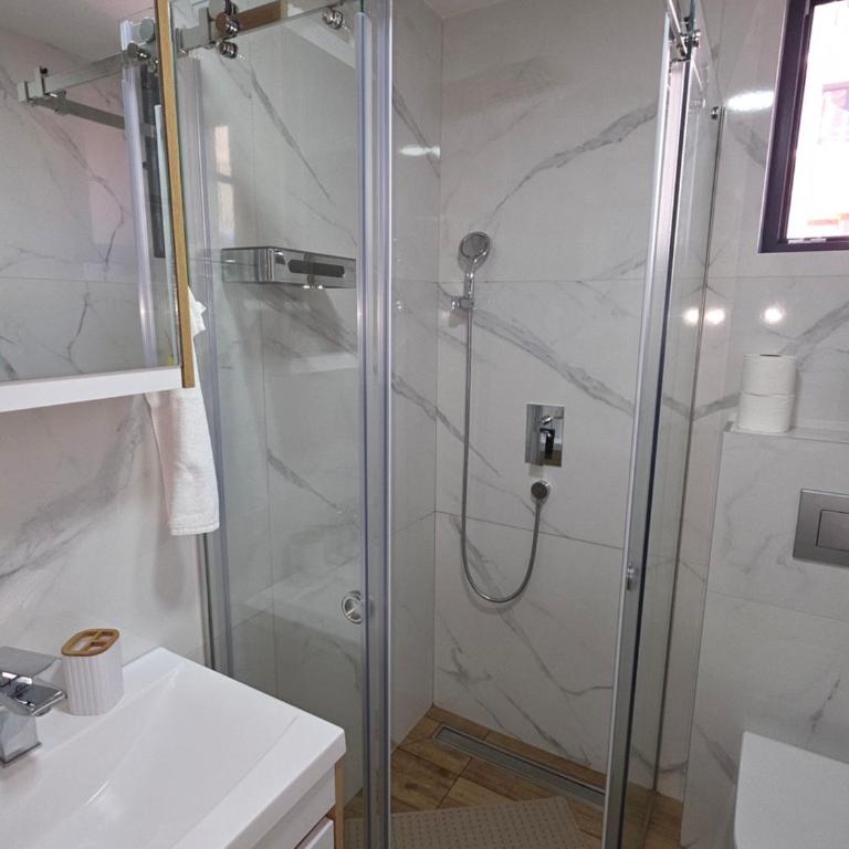 Apartman Limun Zut - One-Bedroom Apartment - 6