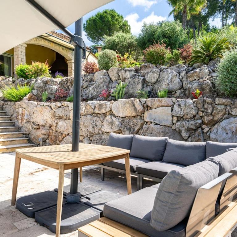 Vue Imprenable sur Biot & Couchers de Soleil - Villa 3 Chambres - 7