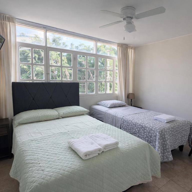 Huacachina Boutique Hotel - Triple Room with Private Bathroom - 8