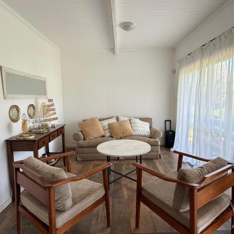 Chez Marie Casa Quinta con Pileta - Two-Bedroom House - 3