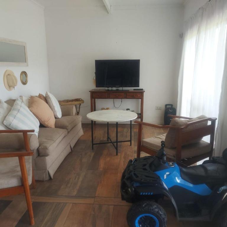 Chez Marie Casa Quinta con Pileta - Two-Bedroom House - 28