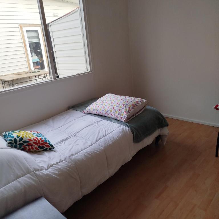 Hostal Yei, Punta Arenas - Double Room with Shared Bathroom - 1
