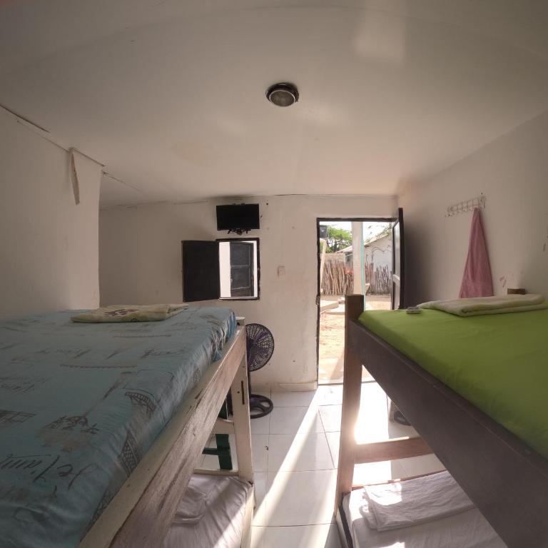 Hostal CQ Camarones - Cama individual en habitación compartida - 4 camas - 5