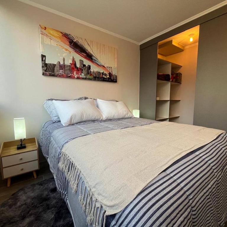 Depto nuevo, cerca de mall, estacionamiento gratis - Two-Bedroom Apartment - 1