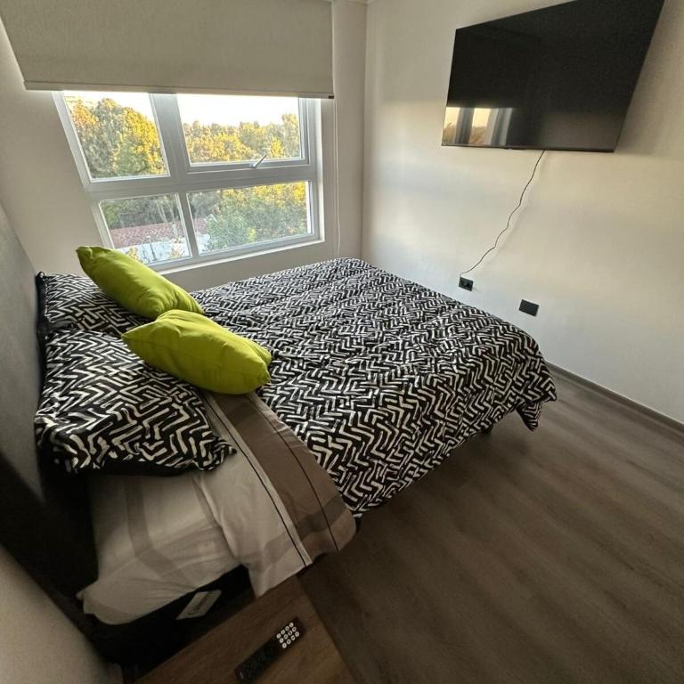 Maravilloso apartamento, Sector céntrico, 2D-2B seguridad 24 horas - Apartamento de 2 dormitorios - 7