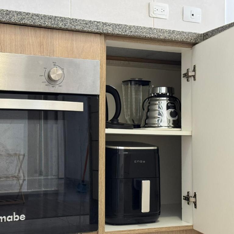 Apartamento cerca de Solca y Embajada Americana con Vista a la Ciudad GYM - Two-Bedroom Apartment - 62