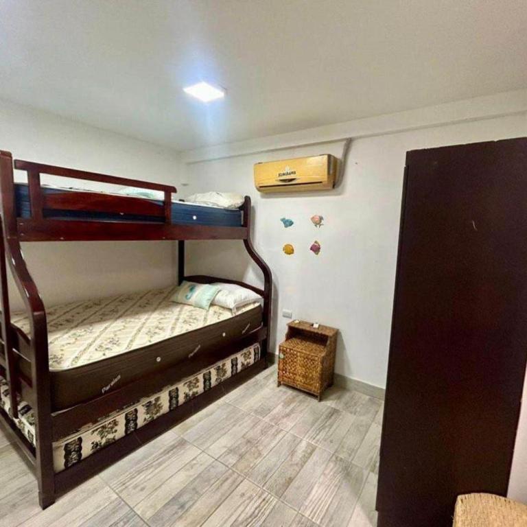 Luxury Roja - One-Bedroom Apartment - 8