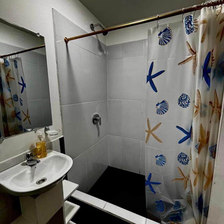 Alojamiento de Cris - Two-Bedroom Apartment - 16