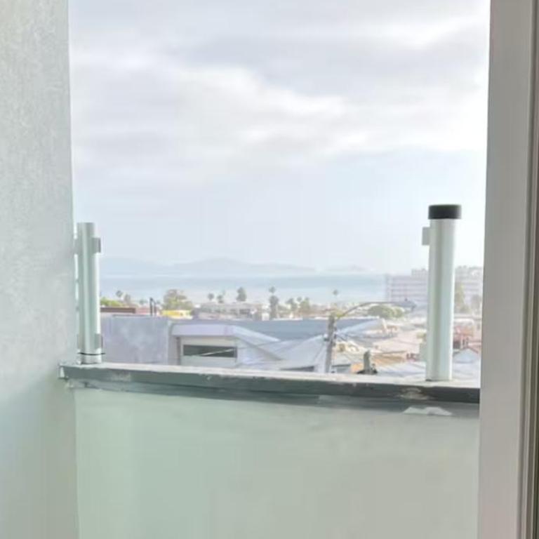 Casa Blanca, Tijuana beaches - Three-Bedroom House - 2