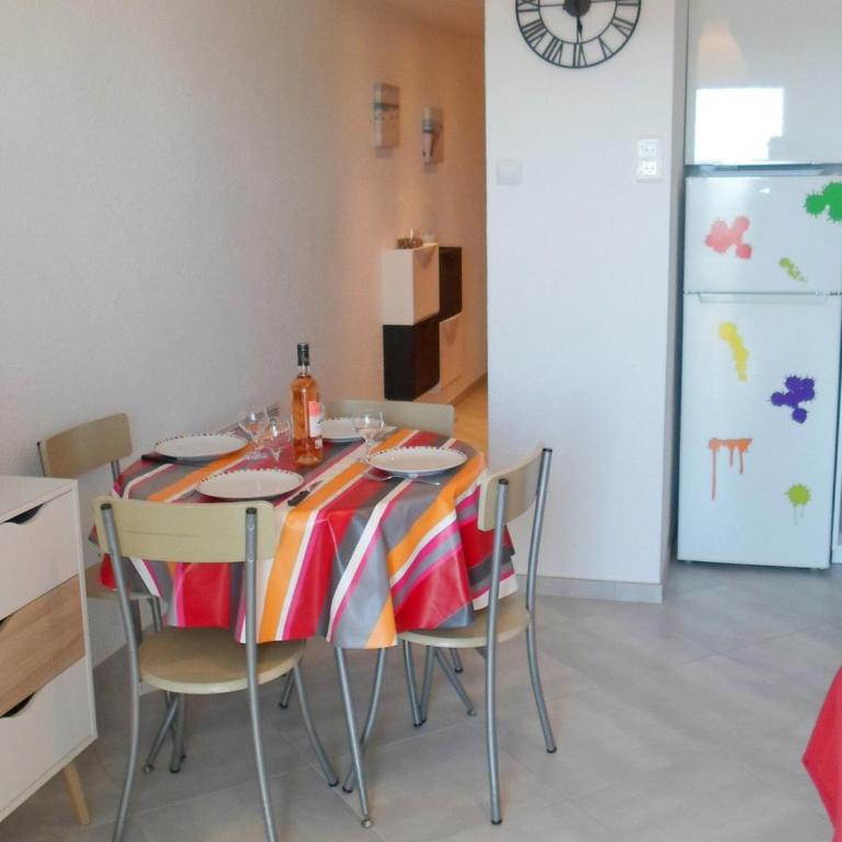Appartement 2* proche thermes, vue étang, climatisé - FR-1-503-50 - Studio - 7