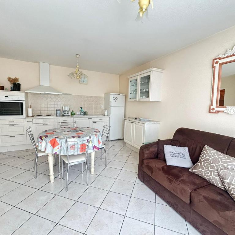 Location Vacances Saint-Jean-de-Monts: T2 Centre-Ville, Proche Plage et Commerces - FR-1-777-9 - Apartment - 1