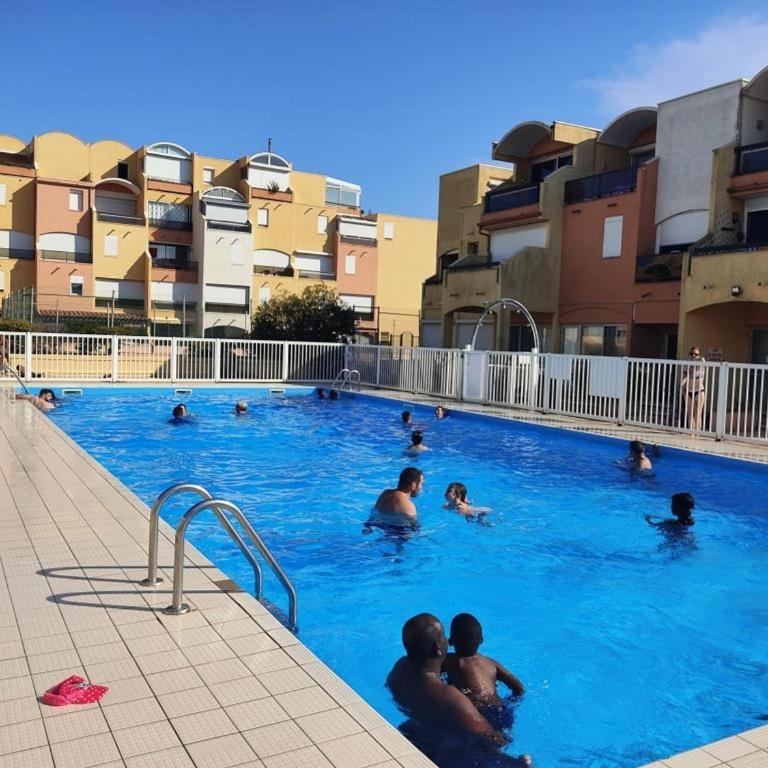 Studio Coquet 2/3 Pers au Cœur de Gruissan - FR-1-796-99 - Appartement - 1