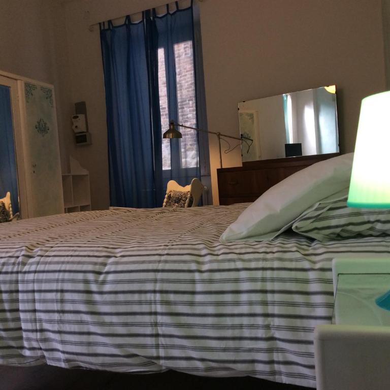 Le Camere di Casa Cassandra - Camera Tripla con Bagno Privato Esterno - 11