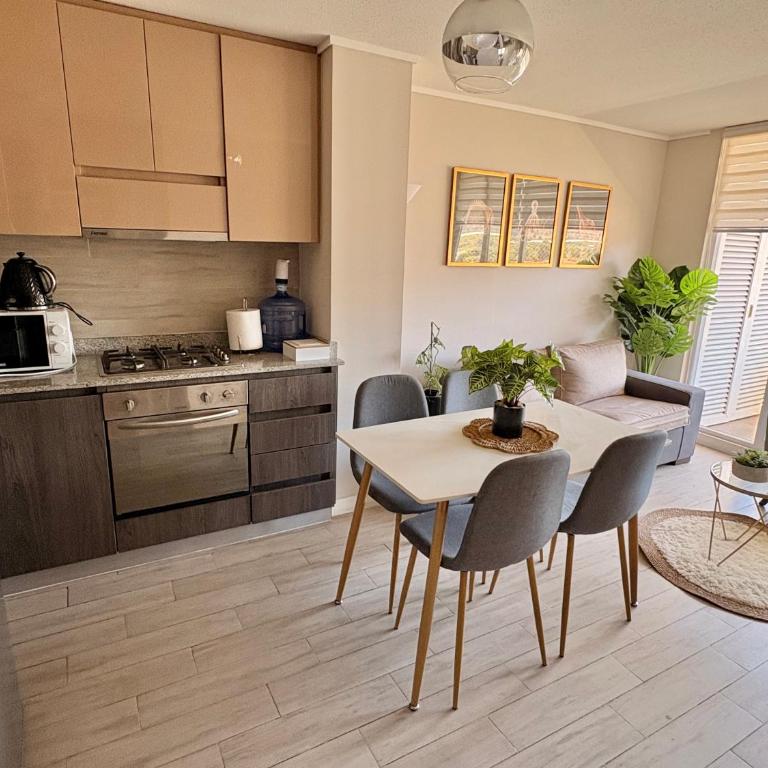 Bello y Céntrico Departamento Quillota 2 a 4 personas Parking Seguridad 24 hrs - Two-Bedroom Apartment - 10