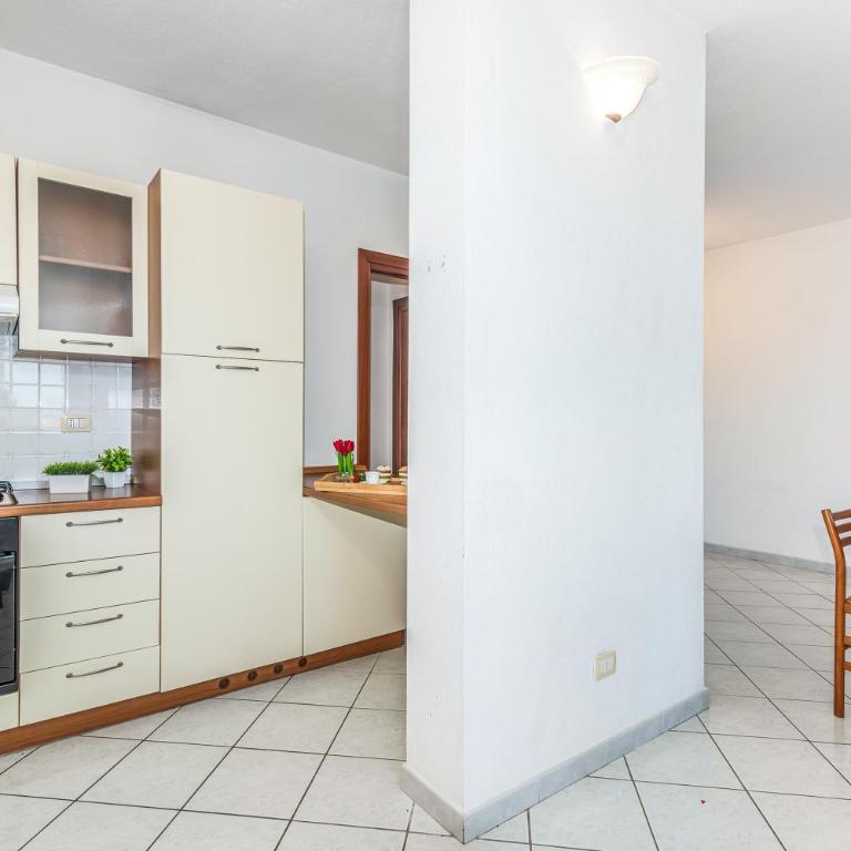 Tavolara Sea View Apartments - Two Bedroom Apartment with Terrace 1 - 3