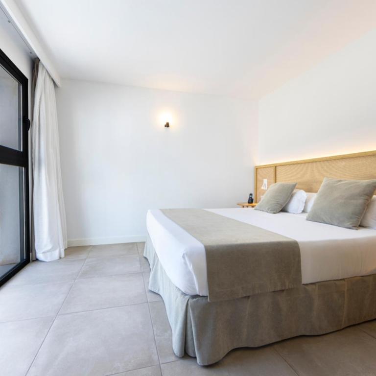 Sofia Alcudia Beach - Suite with Sea View - 2