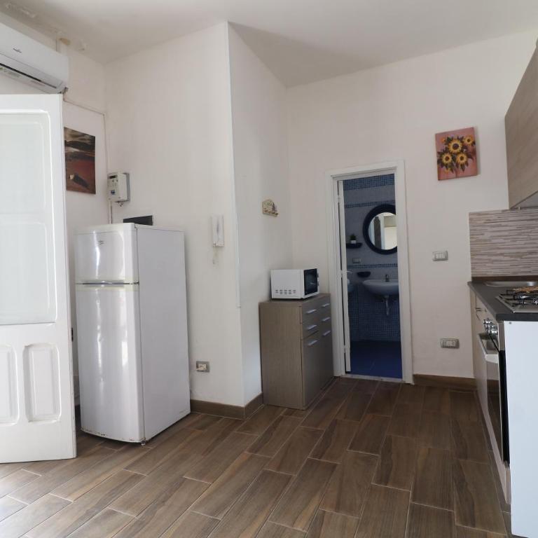 Casa Azzurra Torre dell Orso Stunning Sea View, AC & Free WiFi - Casa con 2 Camere da Letto - 24
