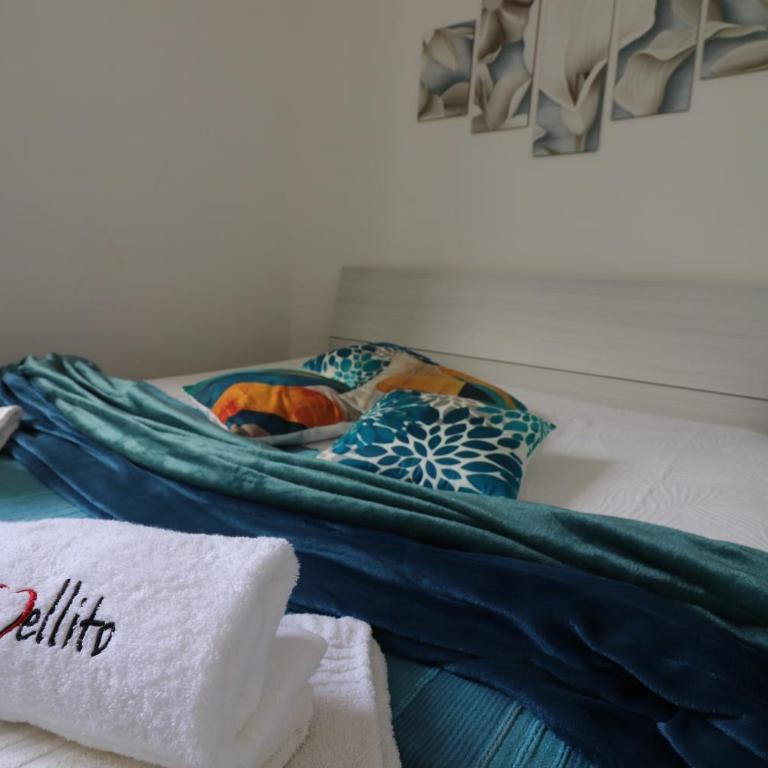Casa Azzurra Torre dell Orso Stunning Sea View, AC & Free WiFi - Casa con 2 Camere da Letto - 3