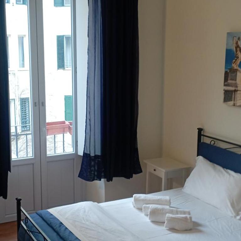 Quo Vadis Roma 2 - Camera Tripla con Bagno Privato Esterno - 4