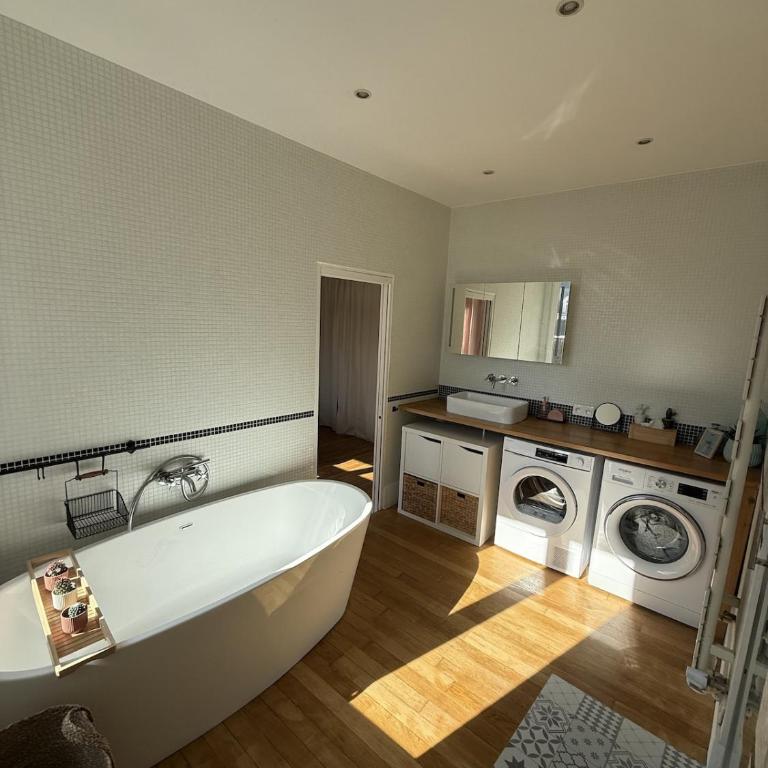 Le Roma au coeur du bouchon - Apartment - 16