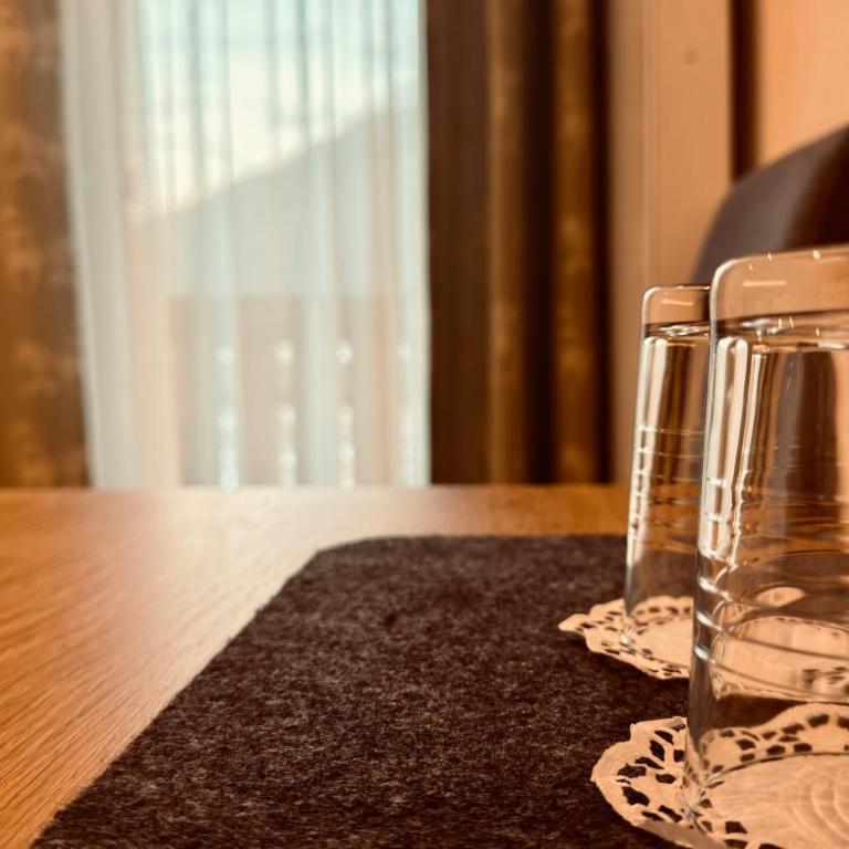 Pension Angelika - Deluxe Doppelzimmer mit Balkon - 2