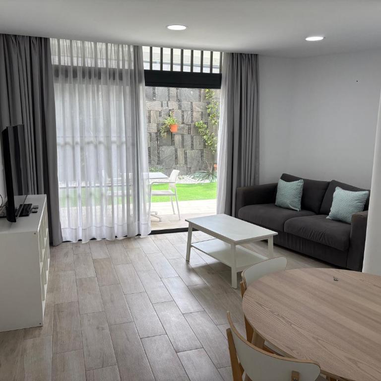 Apartamentos Ciudad Jardín - Apartamento de 1 dormitorio con jardín - 11