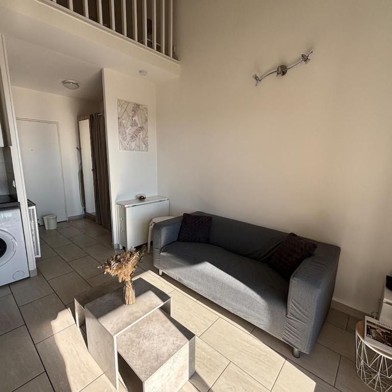 Studio vue mer à Sanary, tout équipé ! - One-Bedroom Apartment with Sea View and Terrace - 4