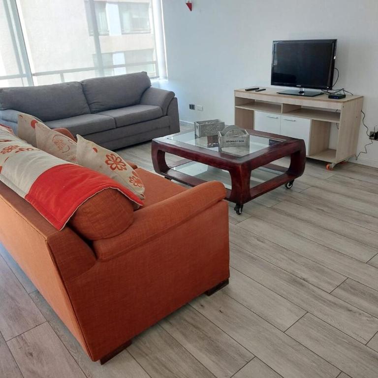 Beach front Apartment Cavancha Beach, Iquique - Three-Bedroom Apartment - 1
