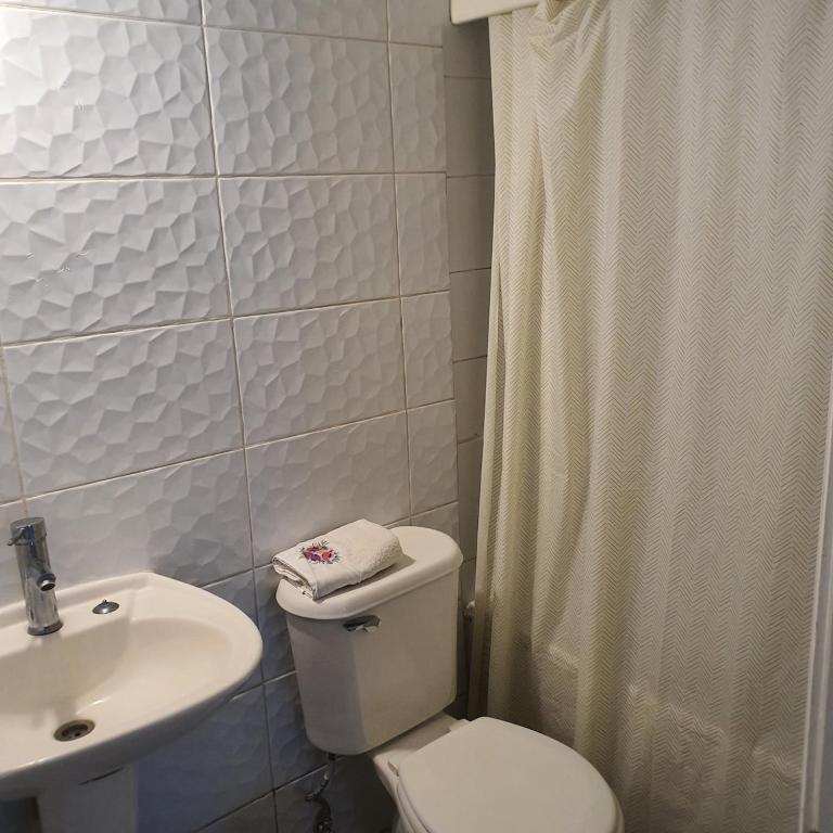 Beach front Apartment Cavancha Beach, Iquique - Three-Bedroom Apartment - 30