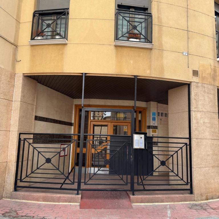 Apartamento Plaza del Pilar - Two-Bedroom Apartment - 3