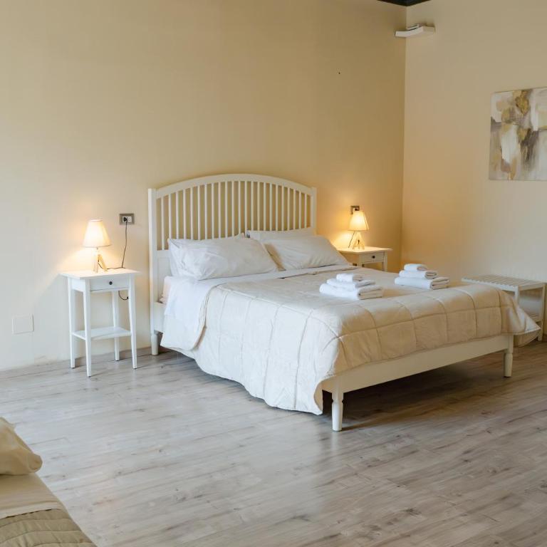 B&B Matteo Bonello - Fianco Cattedrale - Junior Suite with Balcony - 5