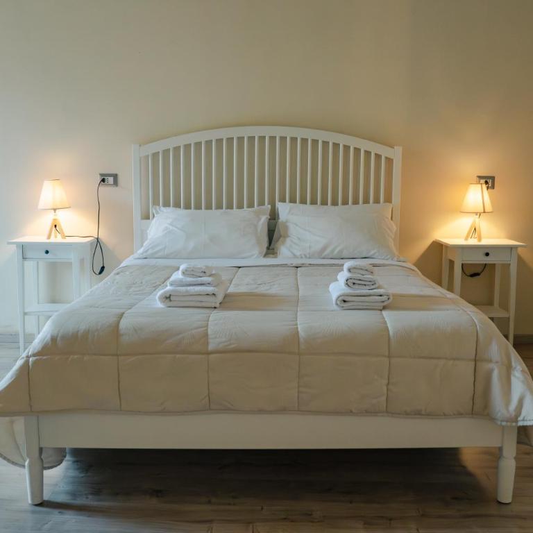 B&B Matteo Bonello - Fianco Cattedrale - Junior Suite with Balcony - 6