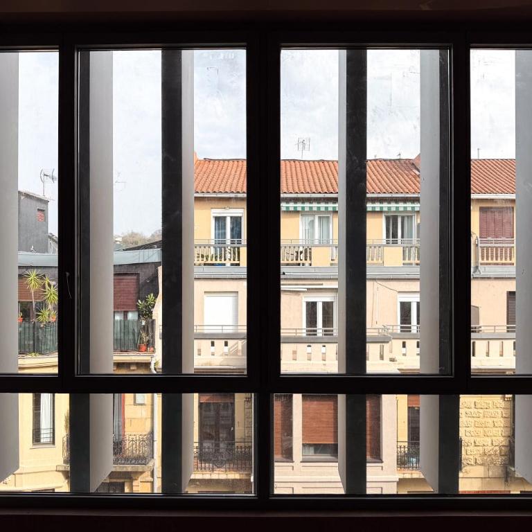 Hotel Palacio Bellas Artes San Sebastian, Curio Collection by Hilton - King Room - Amphitheatre - 10