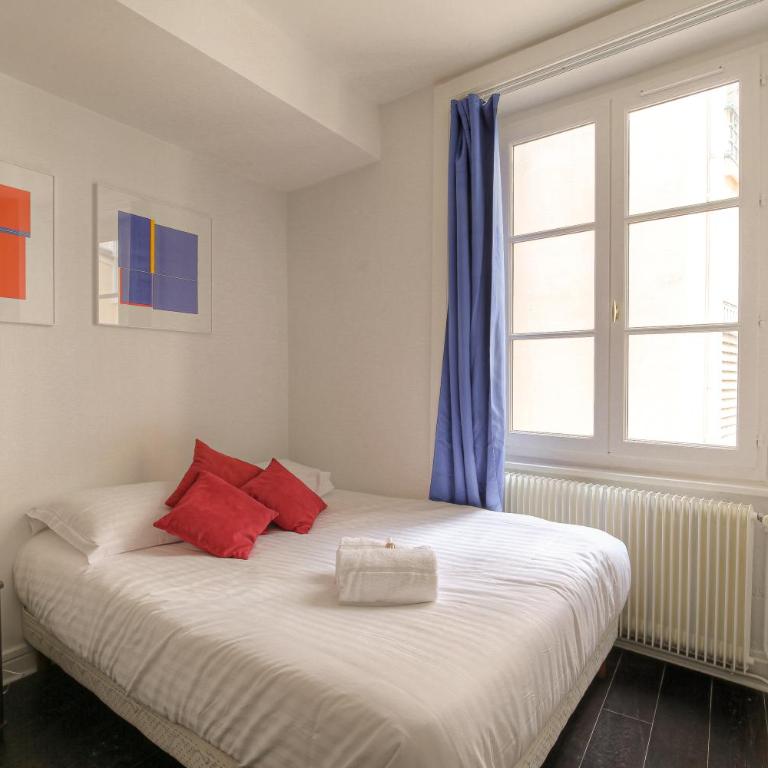 Studio fonctionnel et rénové, Berges du Rhône - Apartamento de 1 dormitorio - 2