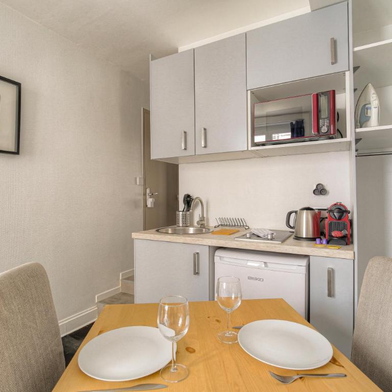 Studio fonctionnel et rénové, Berges du Rhône - Apartamento de 1 dormitorio - 9