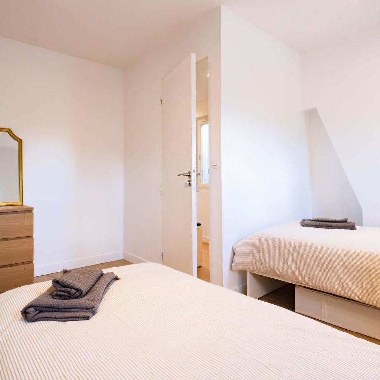 Bright 2BR with Balcony Chic Paris - Appartement - 20