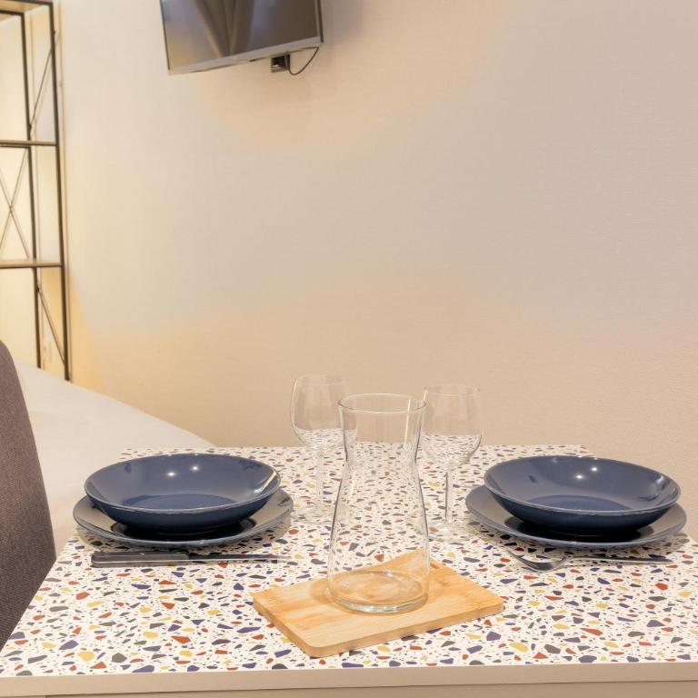 Appartement avec terrasse - Proche Berges du Rhône - Appartement 1 Chambre - 24