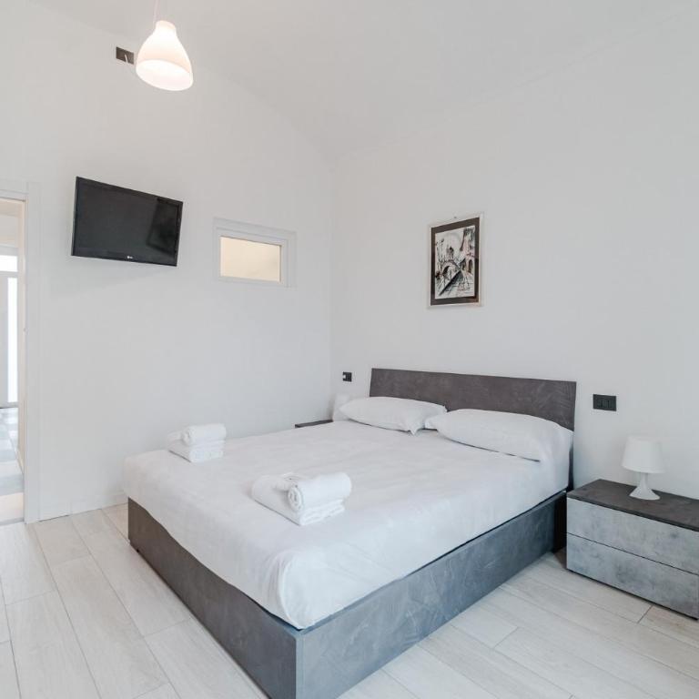 GuestHost - Carlotta & Ginevra Bright Flats near the Hospital - Appartamento con 1 Camera da Letto - 9
